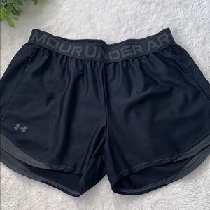 Under Armour S Black Athletic Shorts Elastic Waistband Small EUC